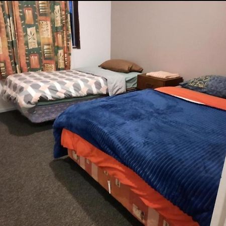 Mount Budget Accommodation Tauranga Buitenkant foto