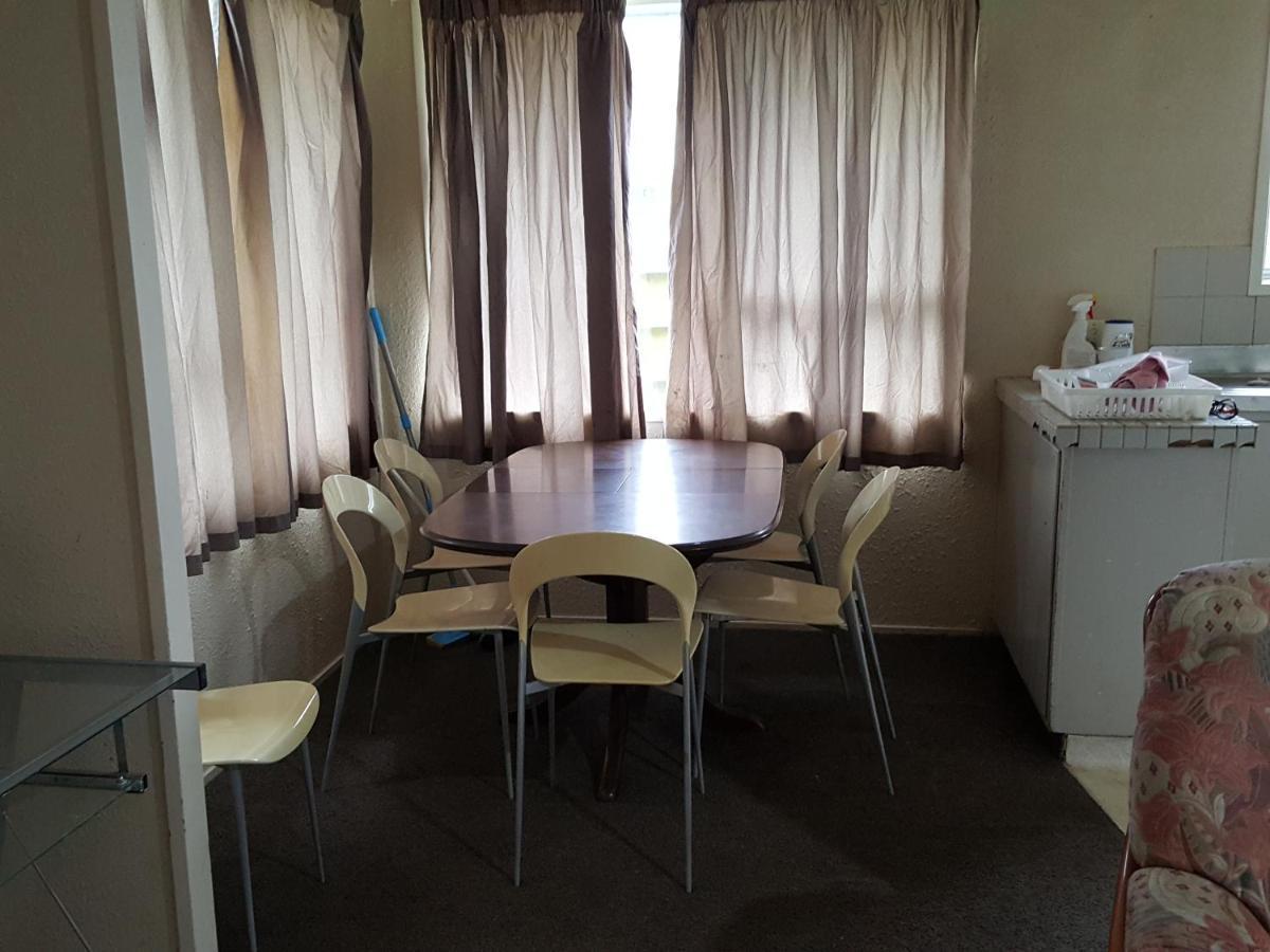 Mount Budget Accommodation Tauranga Buitenkant foto